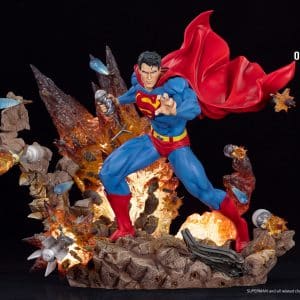 Superman for tomorrow statue01