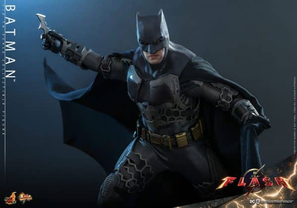 HOT TOYS BATMAN11
