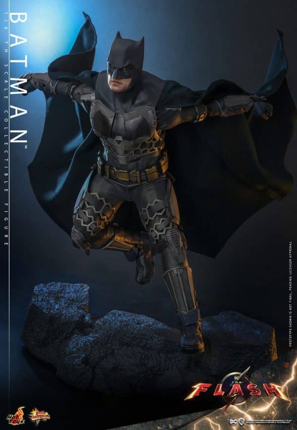 HOT TOYS BATMAN2