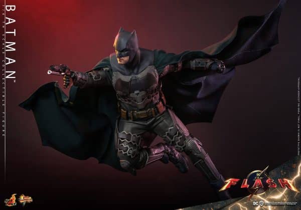 HOT TOYS BATMAN9