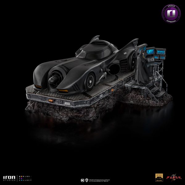 IRON STUDIOS BATMOBILE 1