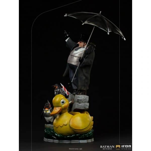 estatua penguin deluxe iron studios batman vuelve tim burton 1