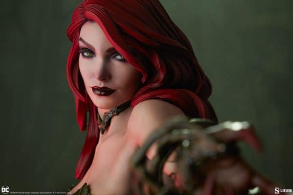 SIDESHOW POISON IVY6